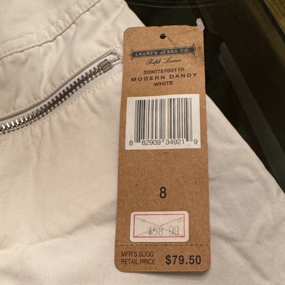 RALPH LAUREN Women's White Cargo Capris - Picture 2 of 5